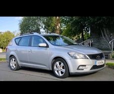 Car Kia Ceed 2011