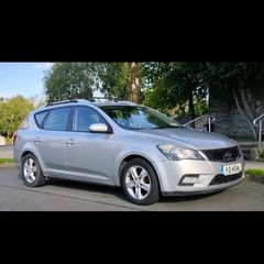 Car Kia Ceed 2011