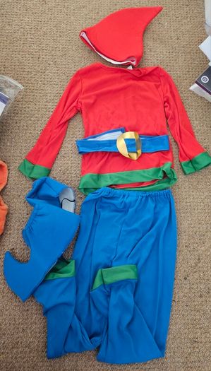 Costume