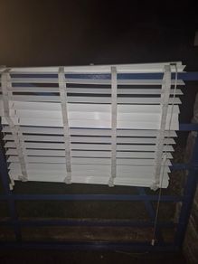 hillary's venetian blinds
