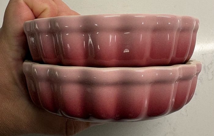 le creuset 2 mini fluted dishes