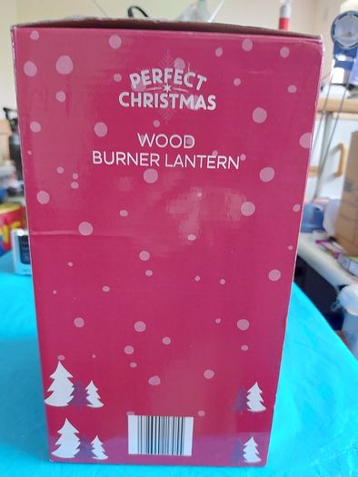 Christmas Wood Burner Lantern, Christmas Log Candle with holly & Berries and dOTERRA PETAL DIFFUSER