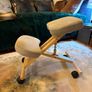 Wooden Kneeling Ergonomic Chair Orthopaedic Posture Stool Frame Seat Beige Image 4