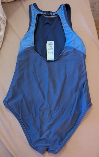 Girls swimsuit