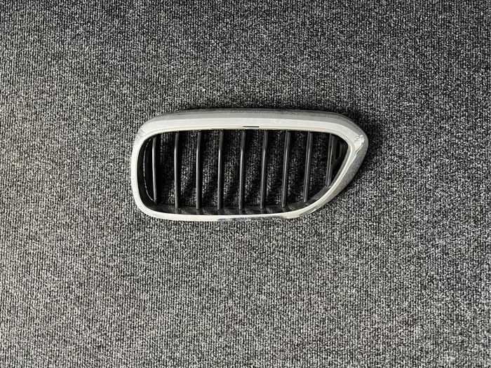 Bmw 5 Series G30 G31 Centre Grille 2017-2020