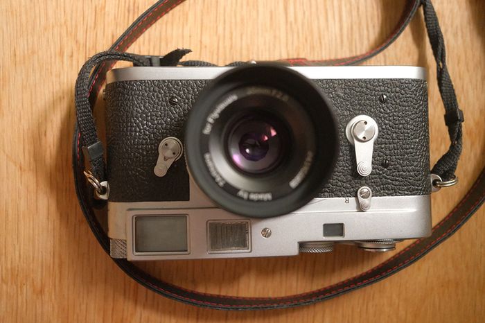 Leica M2