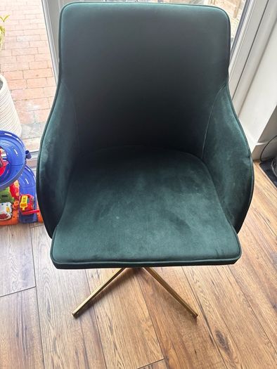 Green Velvet Office/Desk Chair