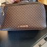 River Island beauty bag set Image 4