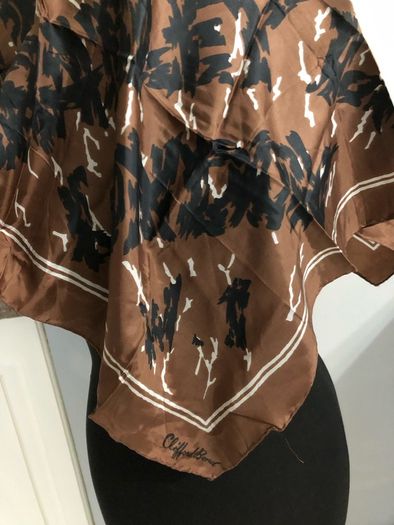 Clifford bond scarf