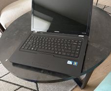 Laptop Compaq for parts or repair