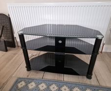 Glass TV Unit