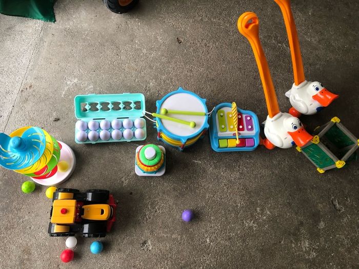Kids toys