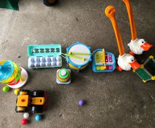 Kids toys