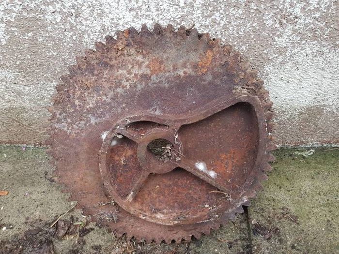 j f gearwheel