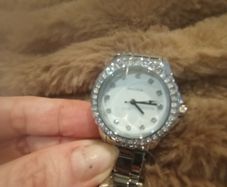 Sekonda diamond watch