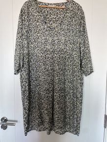 Massai Dress size L