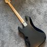 SQUIRE Affinity Precision Bass Image 7