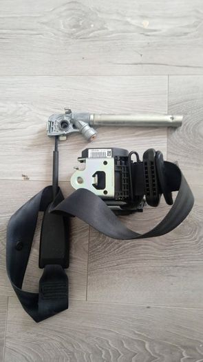 11-15 renault megane Lh side front seat belt pretensioner