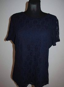 Brand new Gina Benotti navy lace top size UK16/18 EU44/46 Perfect condition Postage included
