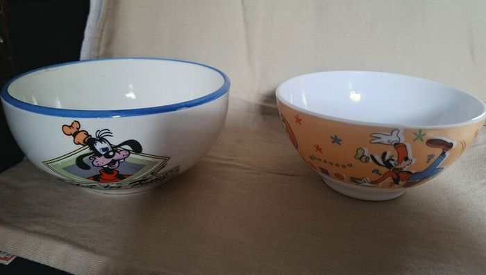 Rare Disney Dingo Bowls