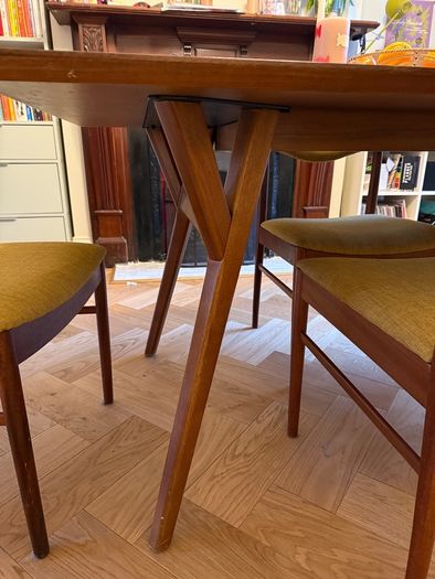 West Elm extendable dining table - mid-century