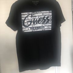 guess t-shirt size M