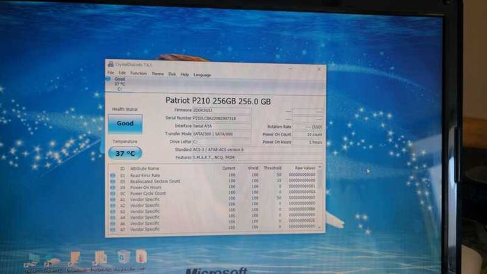 Laptop Acer 7730, working good.