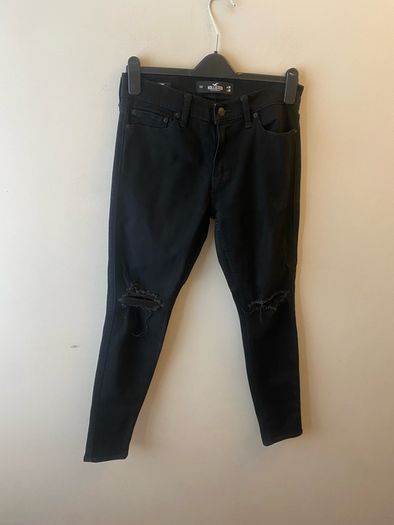 Hollister black ripped jeans (W30)