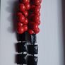 Vintage red and black necklace. Image 6
