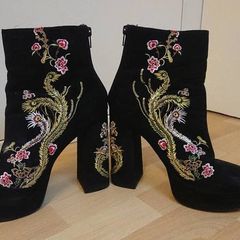 embroidered suede and leather platform ankle boot size 7
