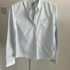 shirt Gap bnwot pale blue cotton shirt