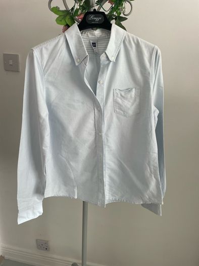 shirt Gap bnwot pale blue cotton shirt