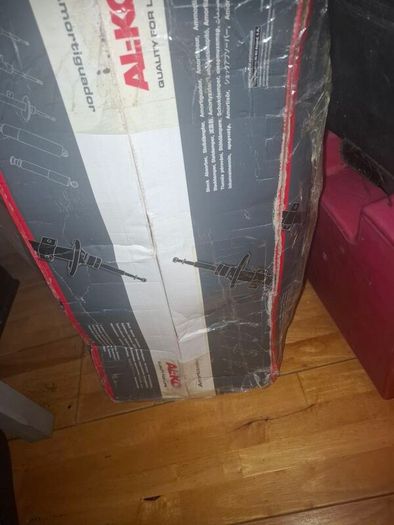 2x rear shocks new 09 mitsibushi lancer 1.5