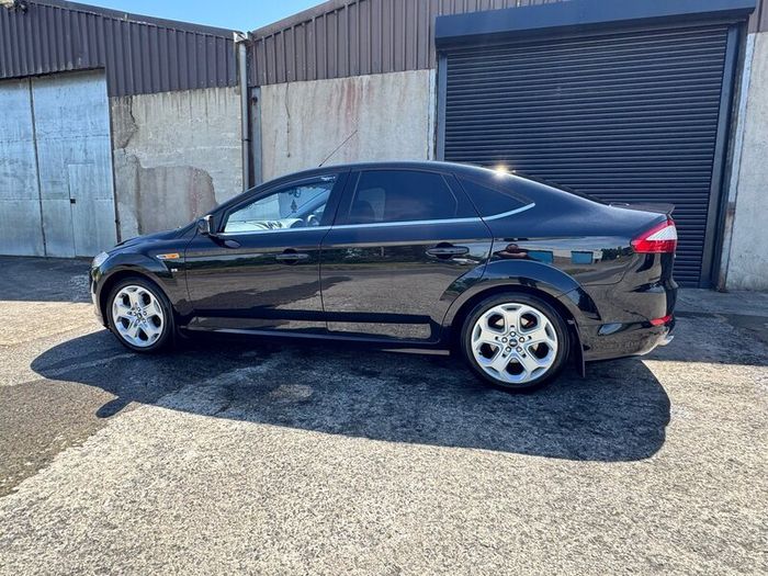 Ford mondeo titanium x sport 2.2
