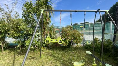 Swing set