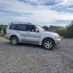 mitsubishi pajero shogun