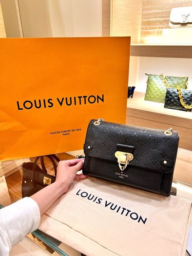 Louis Vuitton Vavin PM Bag