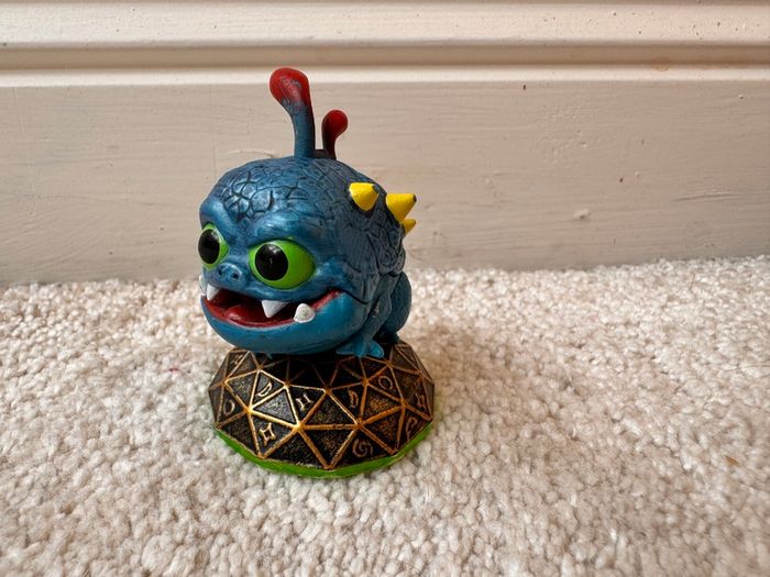 Skylanders Spyro's Adventure Wrecking Ball action Figure Used Please see photos