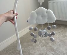 Baby Mamas and Papas musical cot mobile