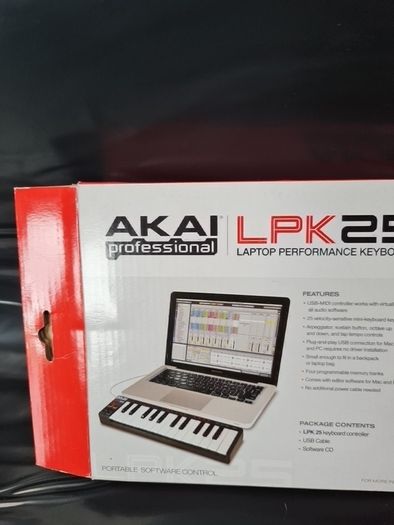 Akai LPK25 laptop midi keyboard