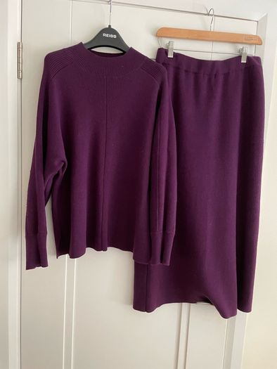 Jaeger merino wool purple skirt & jumper