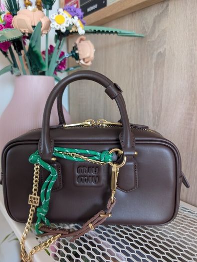 Arcadie premium leather bag