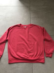 Ladies pink sweatshirt. Size 12