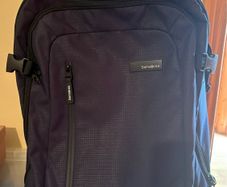 Samsonite travel bag - can be used as wheelie bag or worn as backpack