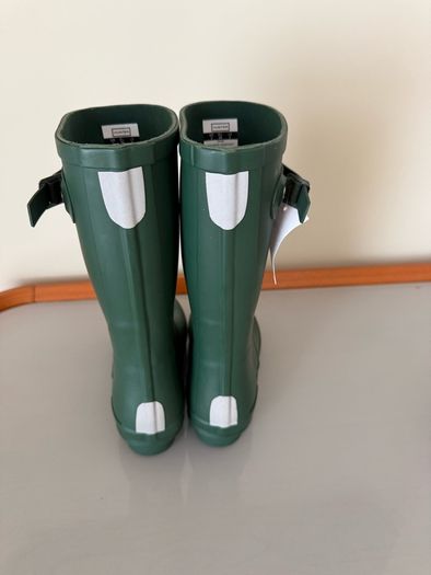 New with tags childrens Hunters Wellingtons  size UK 2 EU 34
