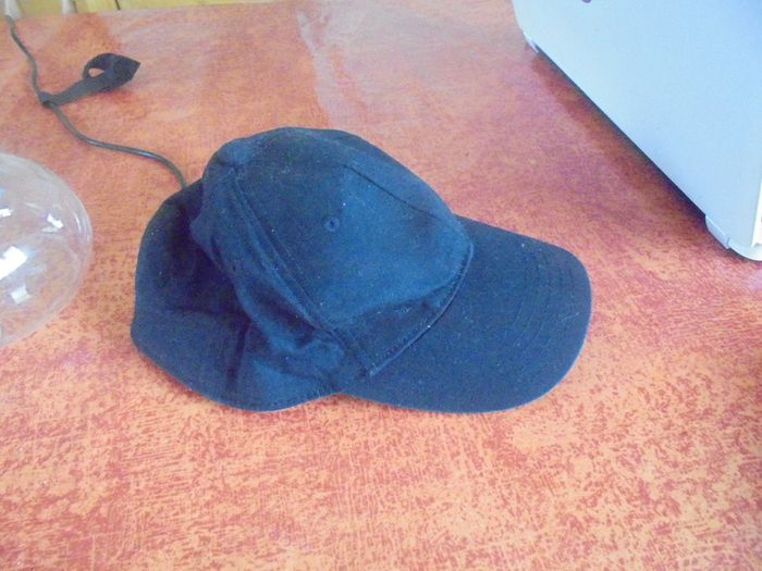 H&M Black Baseball Hat for Sale