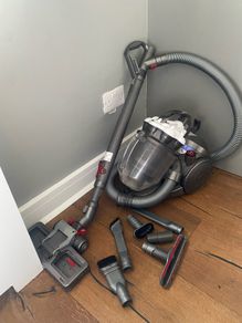 Dyson hoover