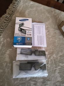 Samsung 3d glasses x 2 pairs