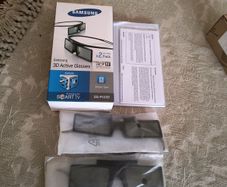 Samsung 3d glasses x 2 pairs