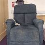 Electric recliner chair Image 4